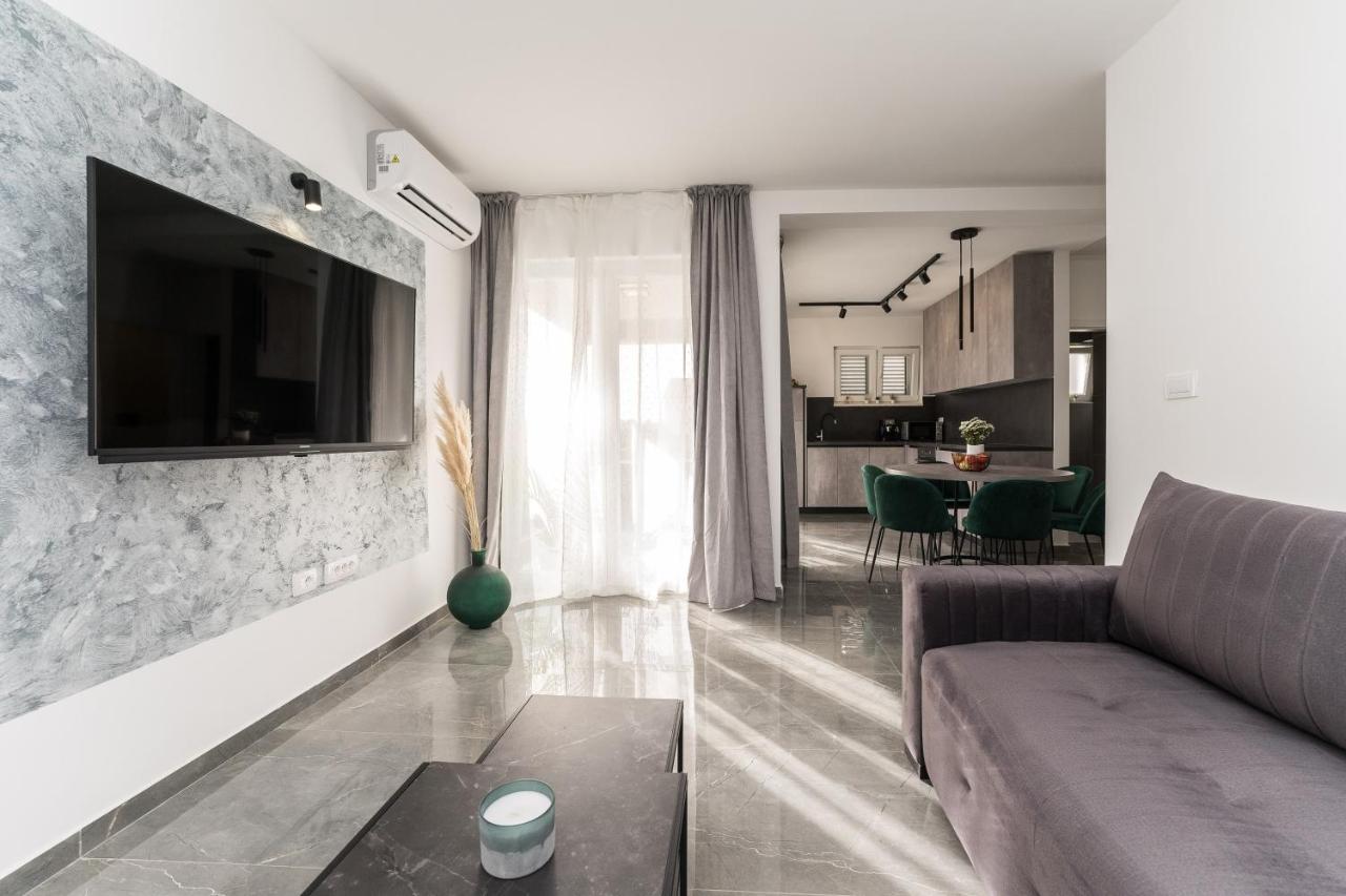 Luxury D Apartments 比比涅 外观 照片