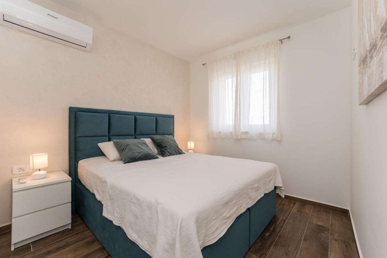 Luxury D Apartments 比比涅 外观 照片